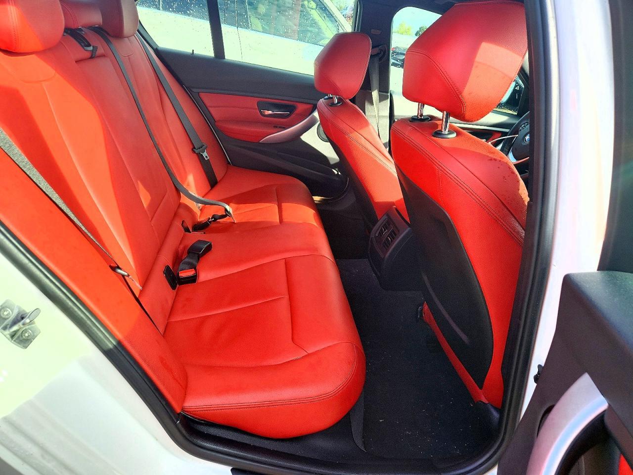 2014 BMW 328 Xi - zdjęcie 10