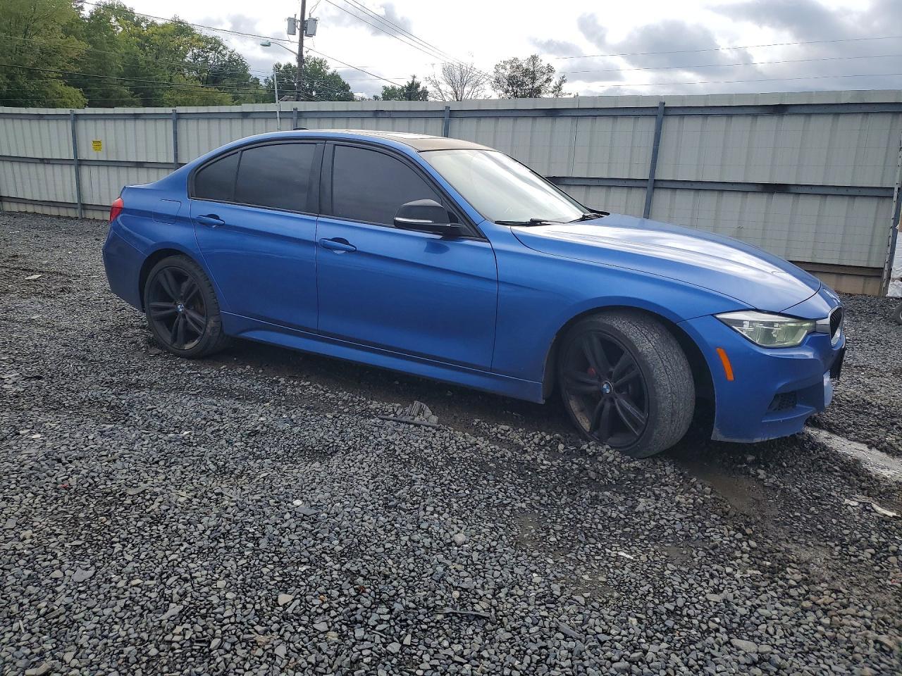 2016 BMW Seria 3 328i - zdjęcie 4