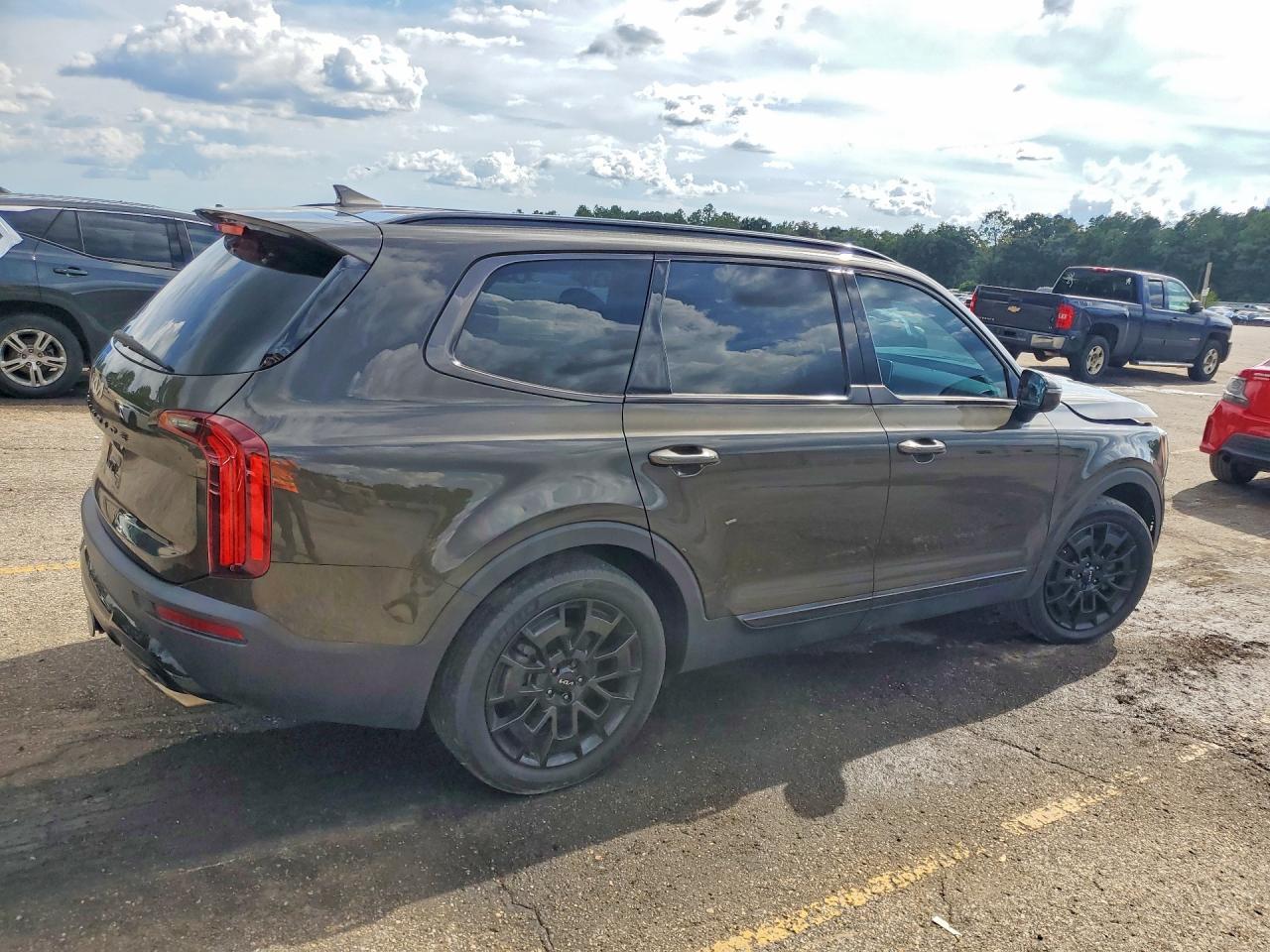 2022 Kia Telluride Sx - zdjęcie 3