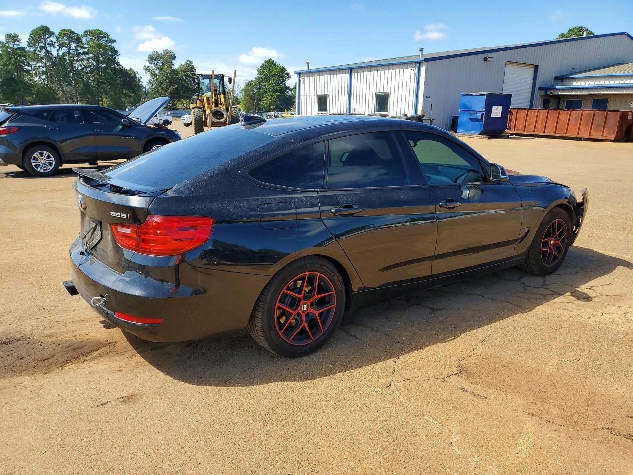 2014 BMW 328 Xigt - zdjęcie 3