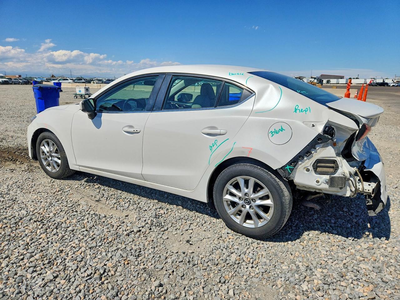 2015 Mazda 3 Touring - zdjęcie 2