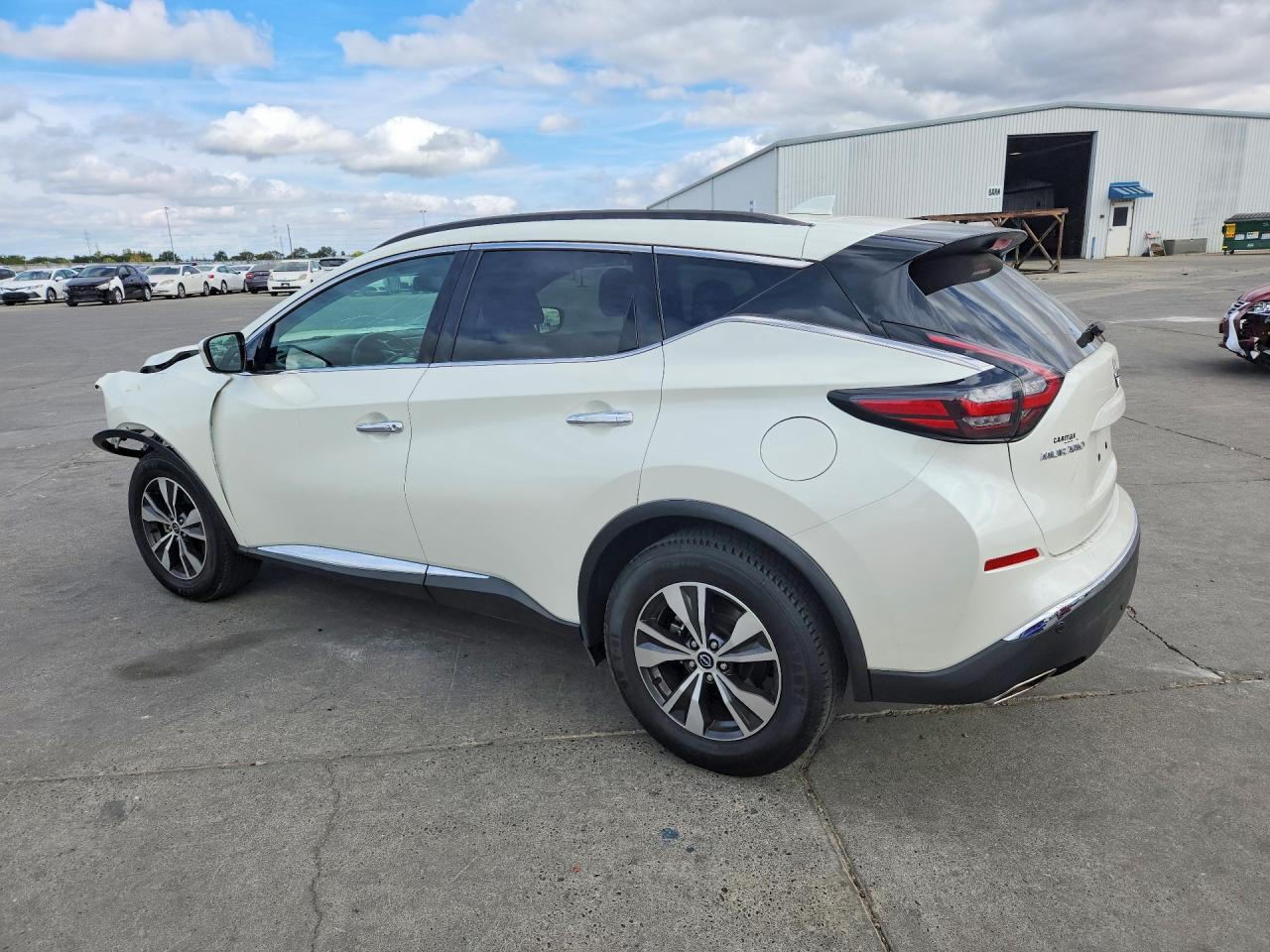 2023 Nissan Murano Sv - zdjęcie 2