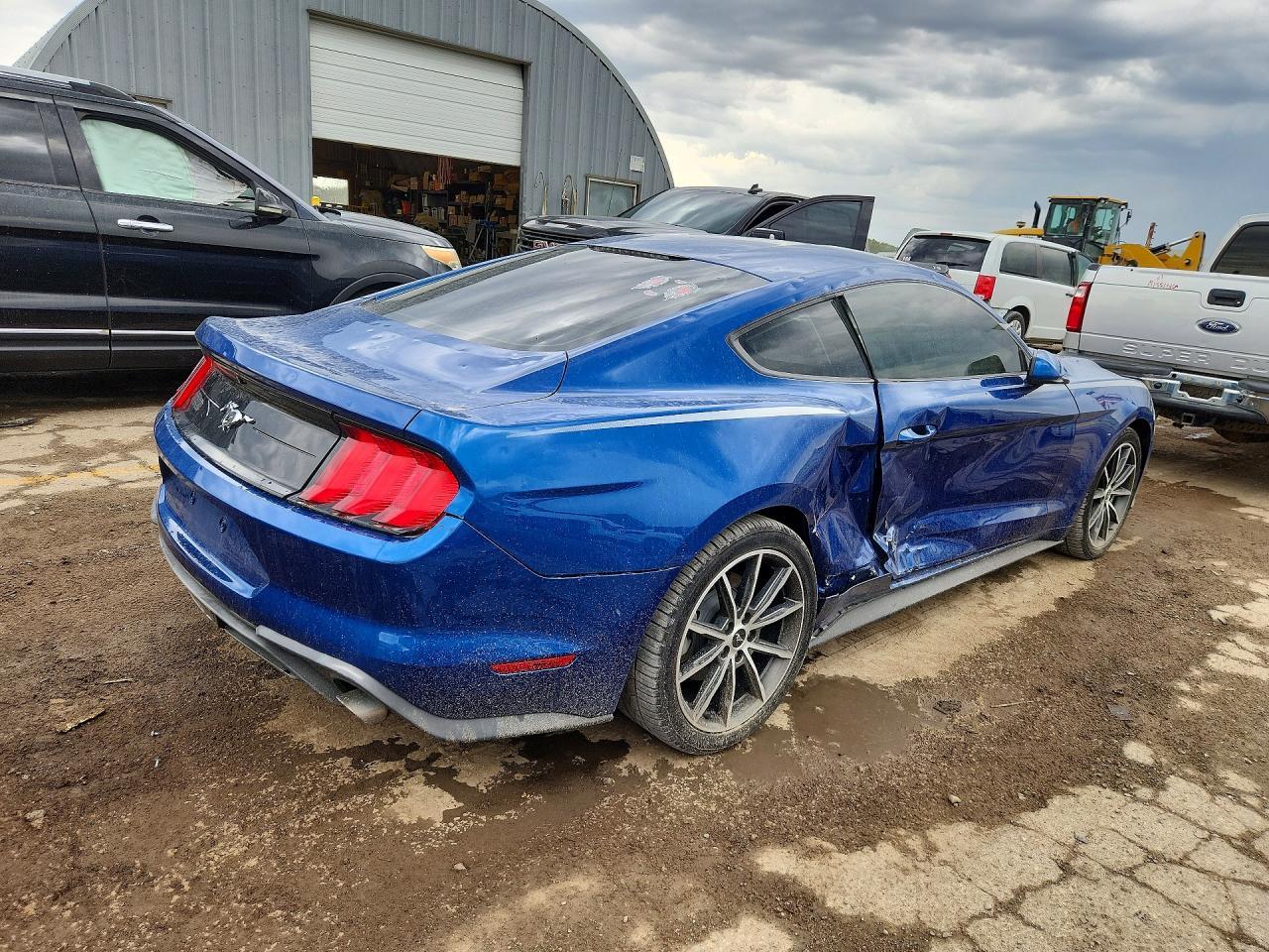 2018 Ford Mustang - zdjęcie 3