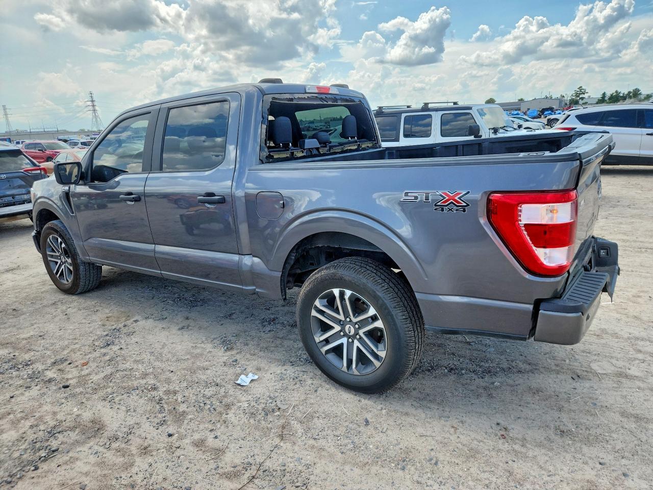 2021 Ford F150 Supercrew - zdjęcie 2