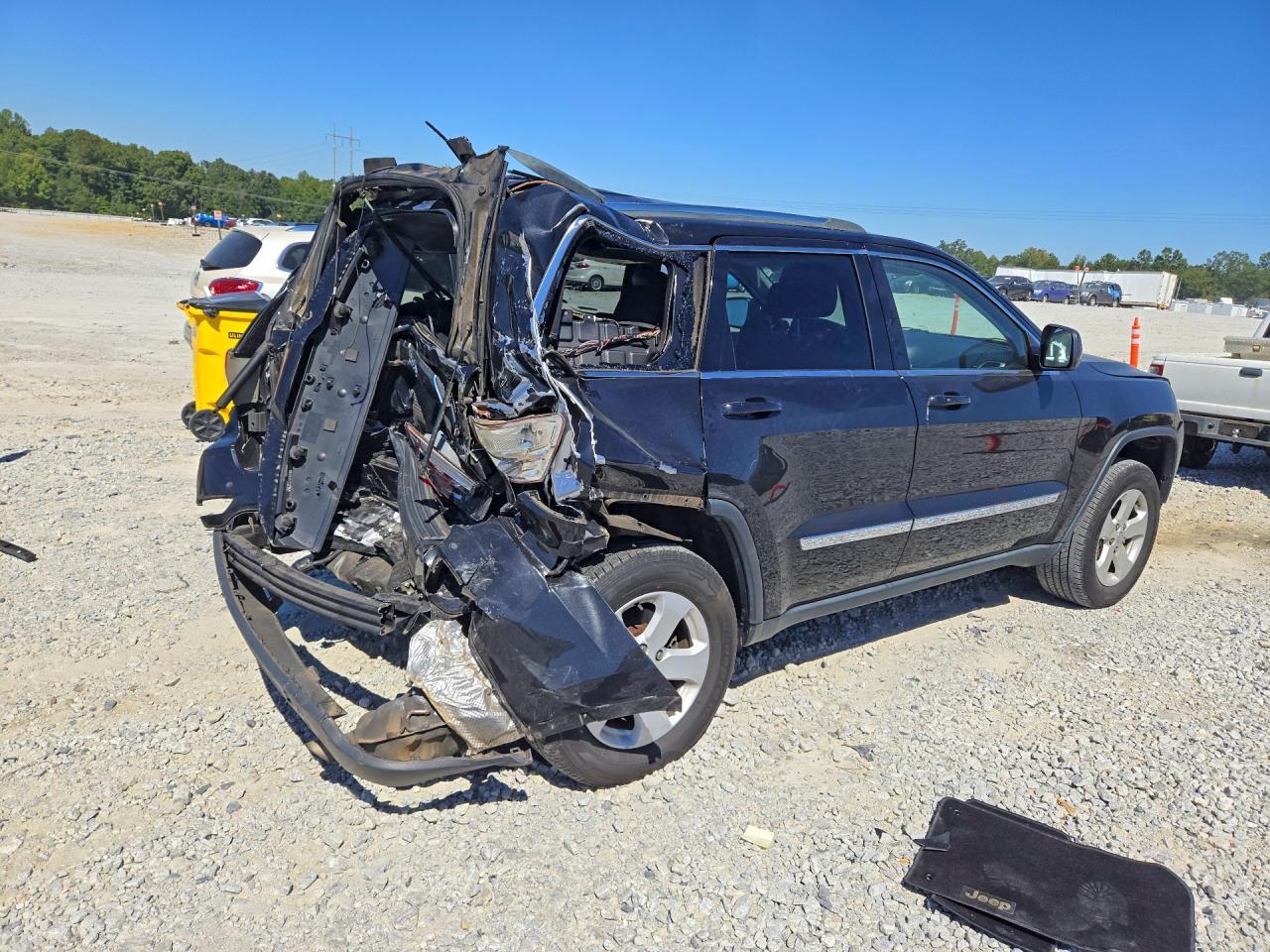 2013 Jeep Grand Cherokee Laredo - zdjęcie 3