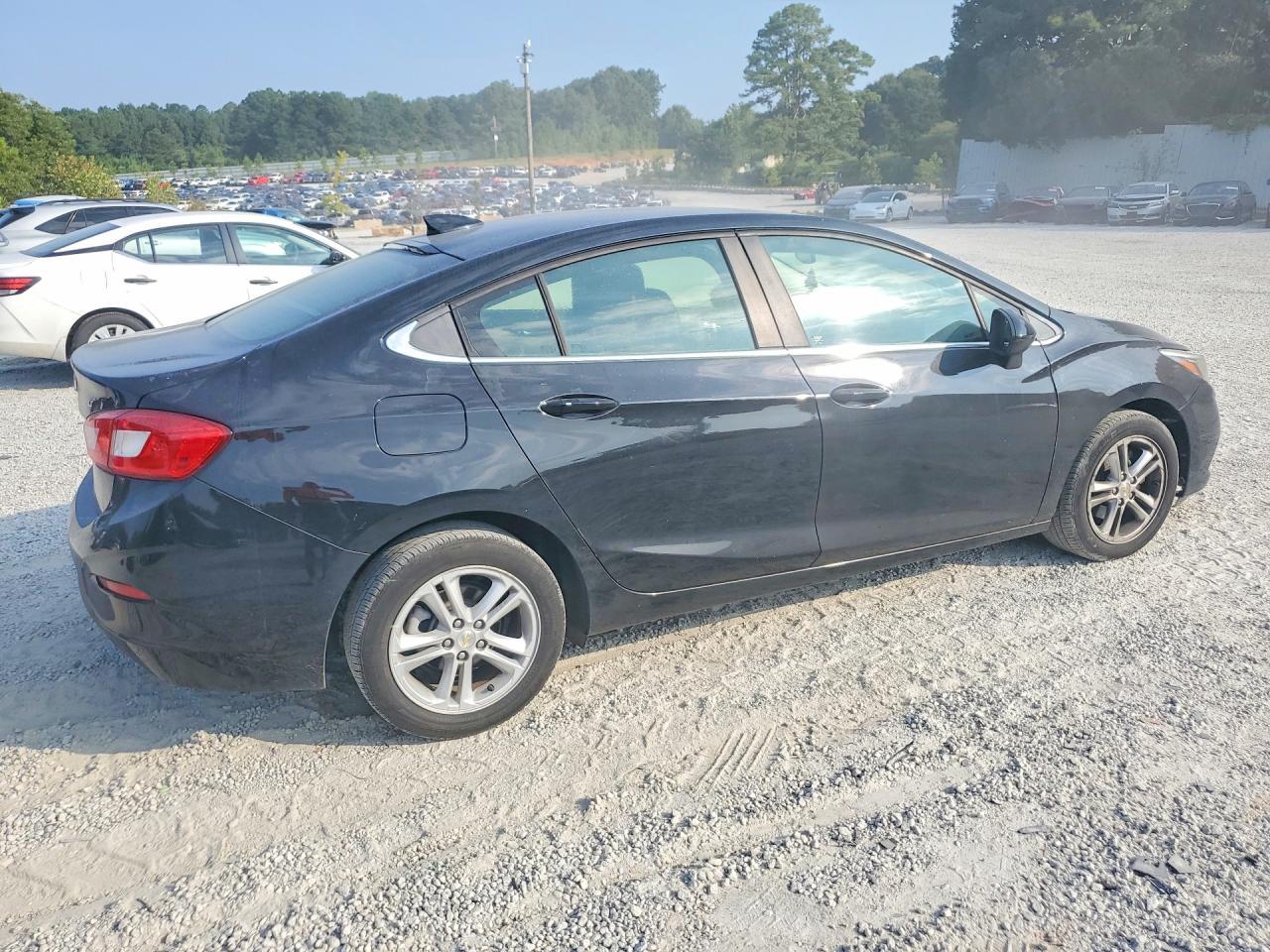 2018 Chevrolet Cruze Lt - zdjęcie 3