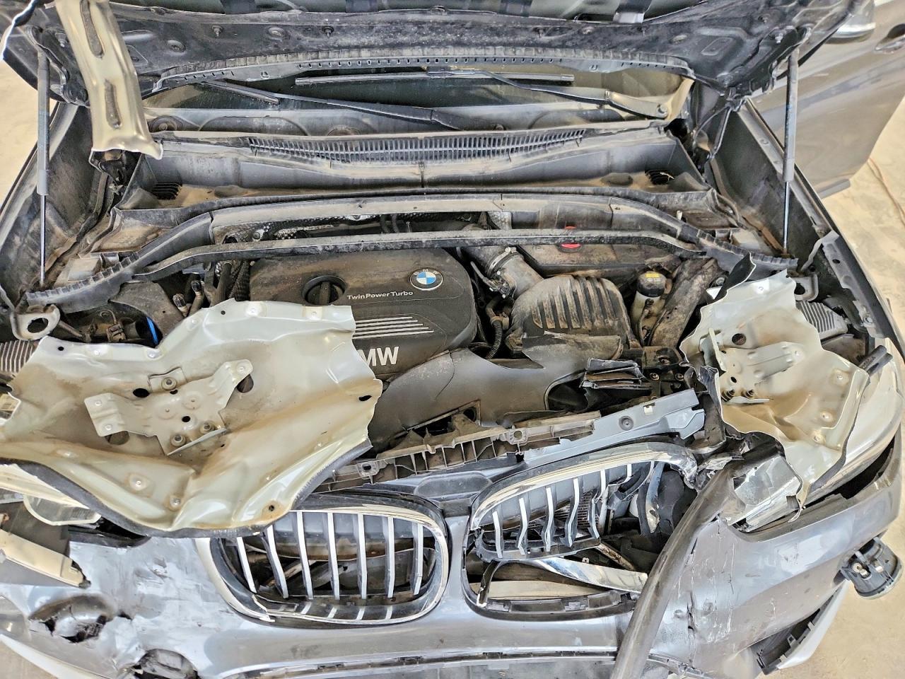 2016 BMW X1 xDrive28I - zdjęcie 12