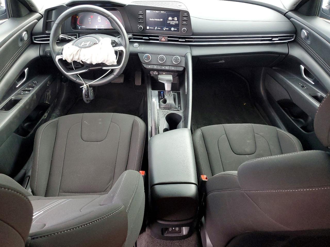 2026 Hyundai Elantra Sel Sport - zdjęcie 8