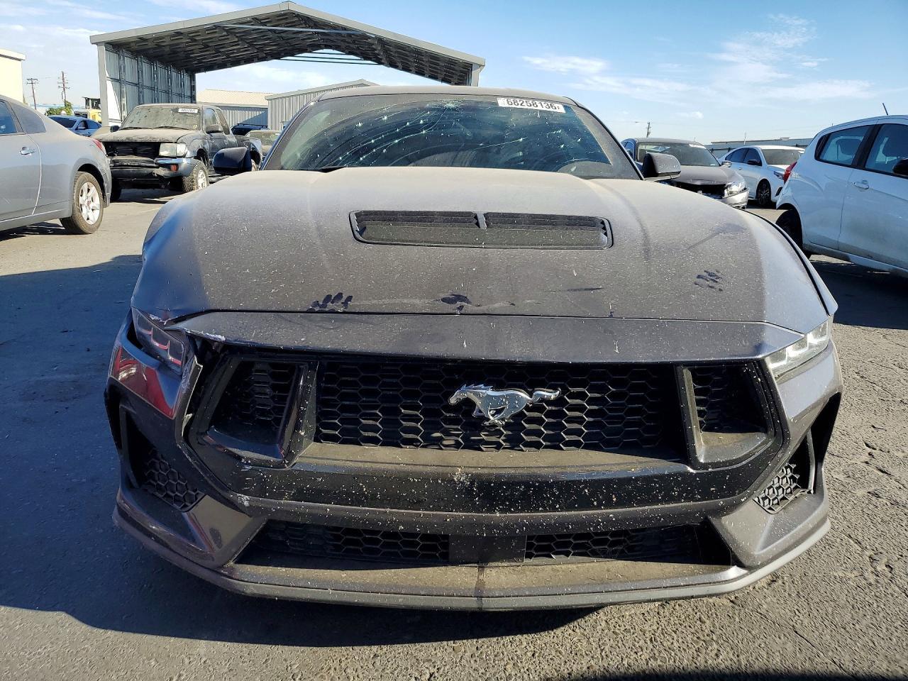 2024 Ford Mustang Gt - zdjęcie 5