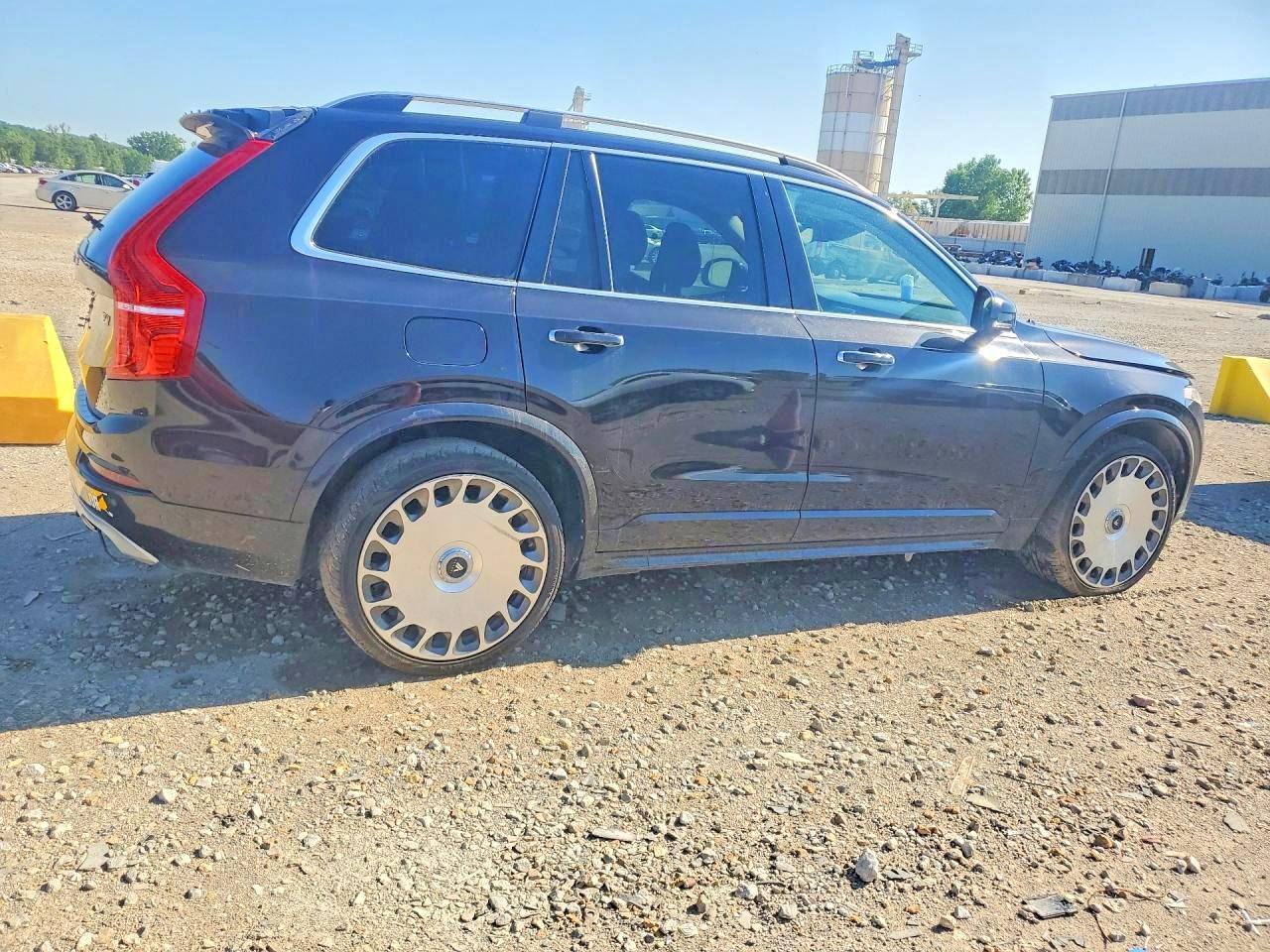 2016 Volvo Xc90 T6 - zdjęcie 3