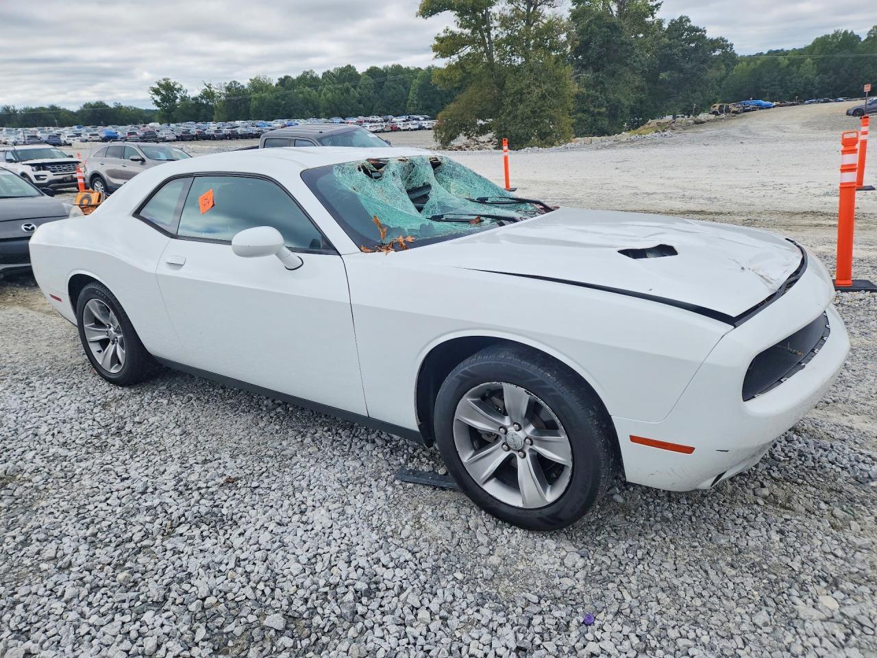 2017 Dodge Challenger Sxt - zdjęcie 4
