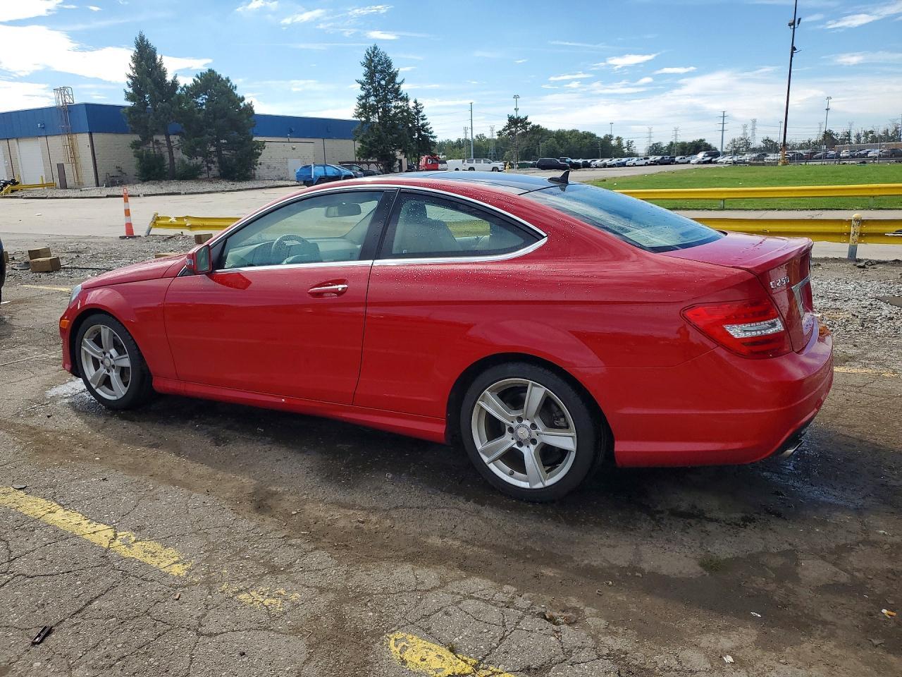 2013 Mercedes-Benz C 250 - zdjęcie 2