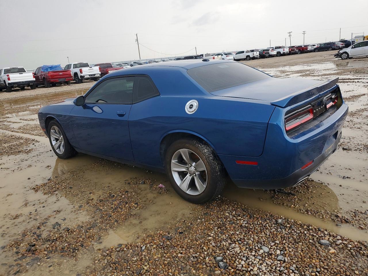 2020 Dodge Challenger Sxt - zdjęcie 2