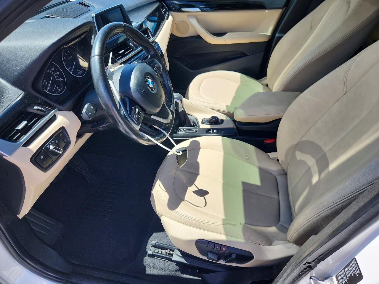 2017 BMW X1 xDrive28I - zdjęcie 7