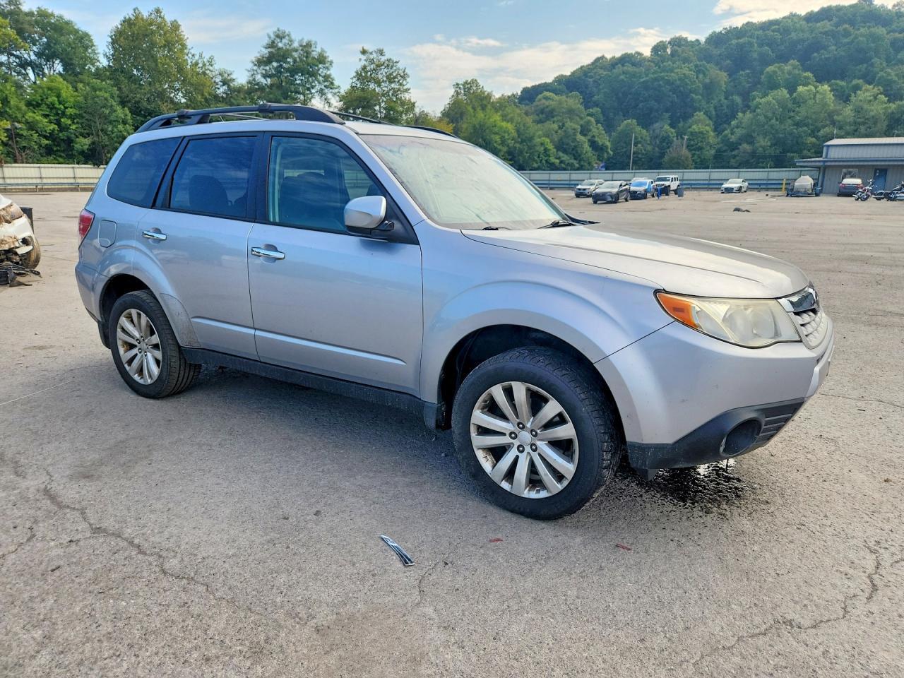 2013 Subaru Forester Limited - zdjęcie 4