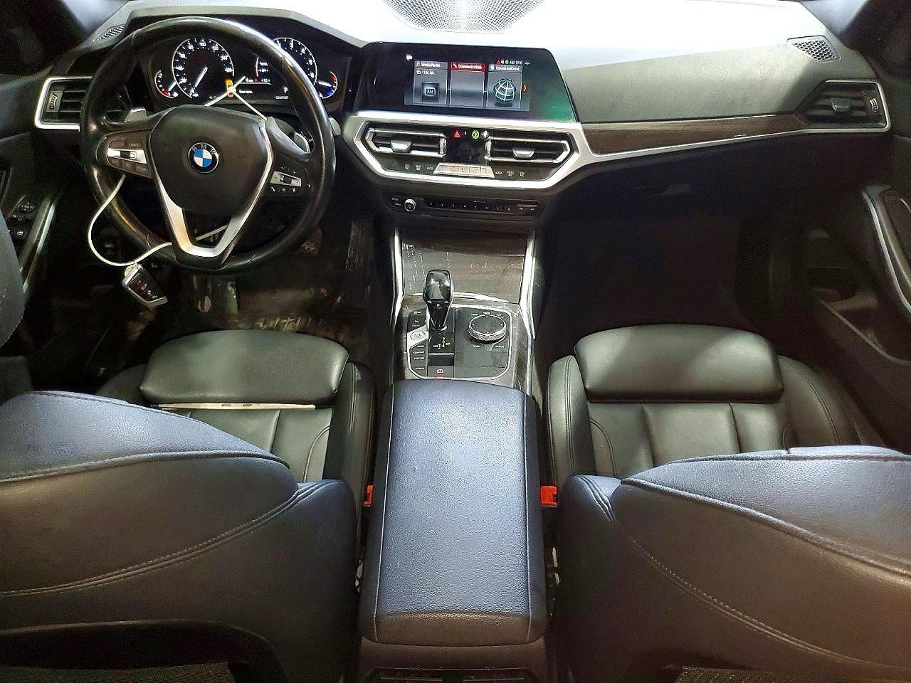 2019 BMW 330I - zdjęcie 8