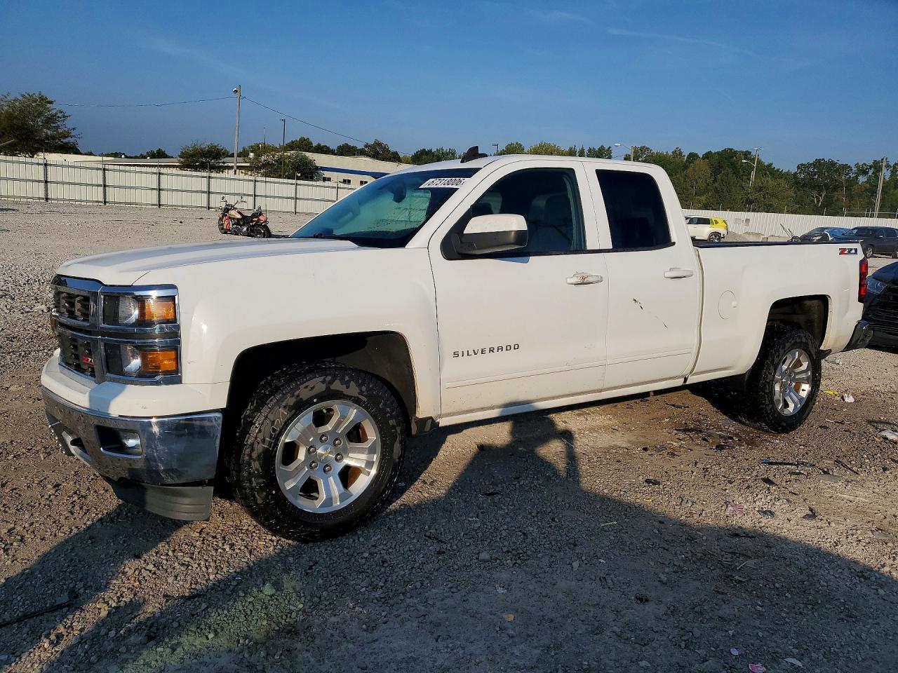 2015 Chevrolet Silverado K1500 Lt - zdjęcie główne