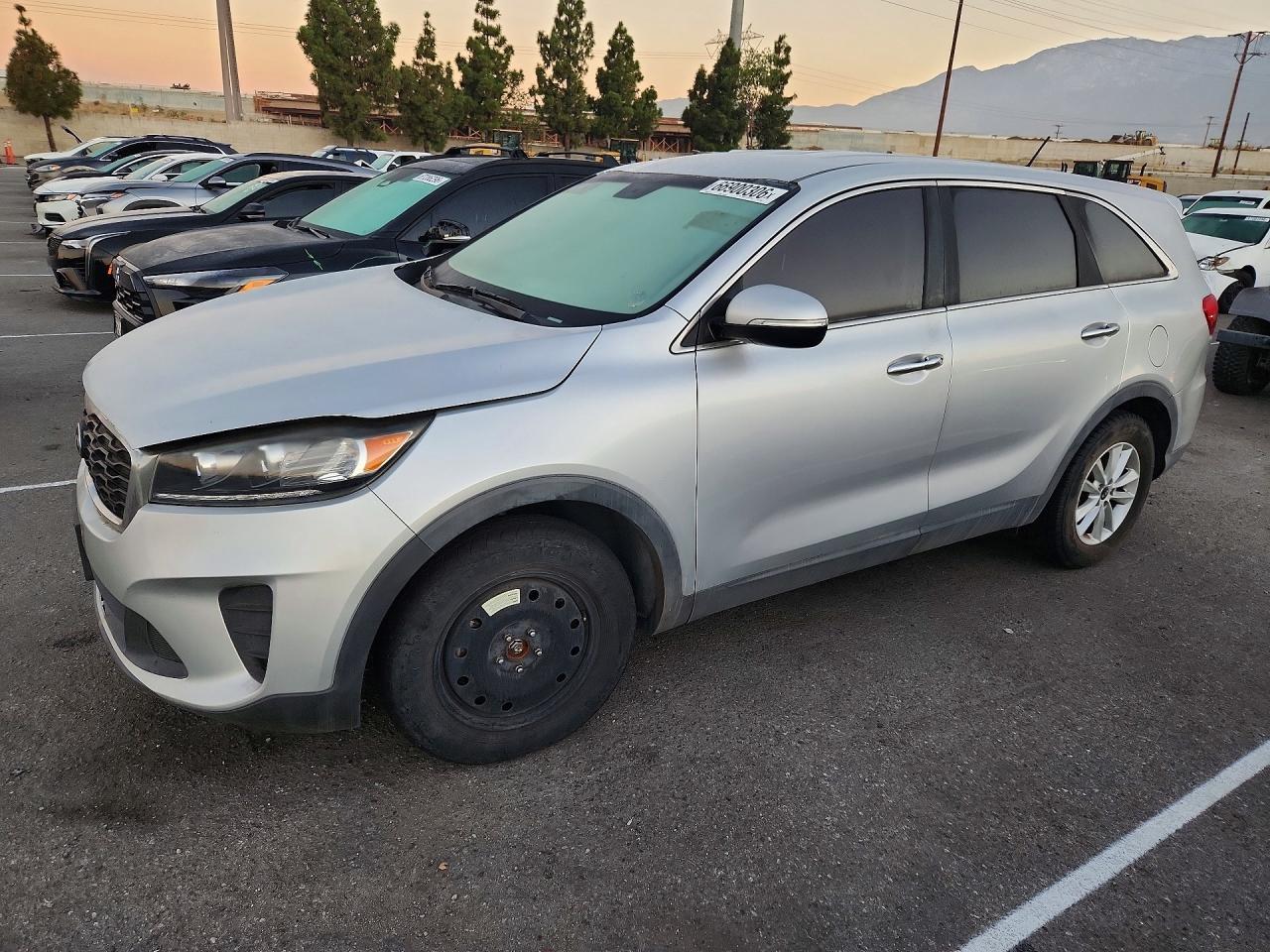 2019 Kia Sorento L - zdjęcie główne