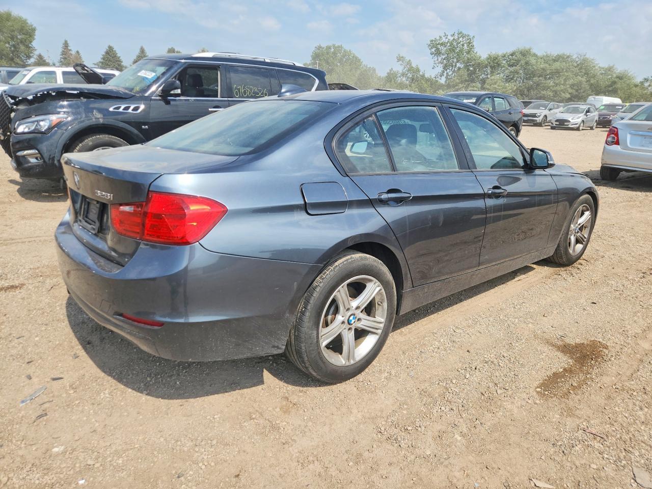 2014 BMW Seria 3 328i - zdjęcie 3