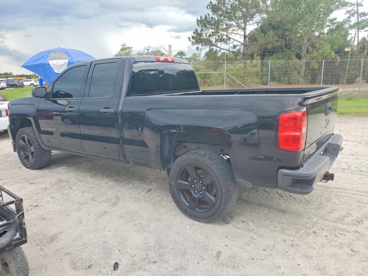 2016 Chevrolet Silverado C1500 - zdjęcie 2