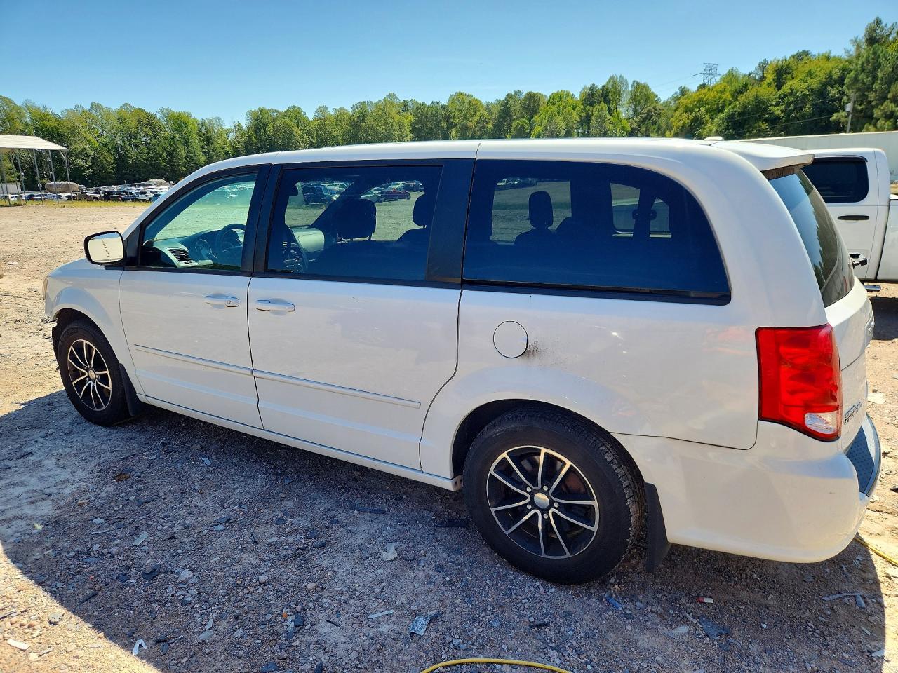 2017 Dodge Grand Caravan Se - zdjęcie 2