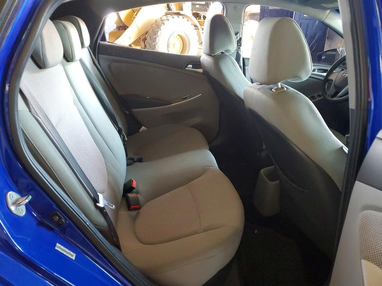 2014 Hyundai Accent Gls - zdjęcie 10