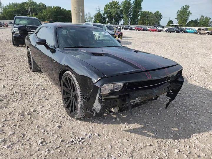 2013 Dodge Challenger R/T - zdjęcie 13