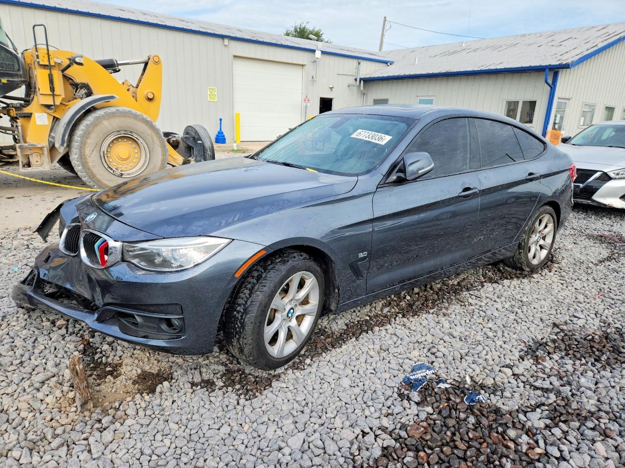 2014 BMW 335 Xigt - zdjęcie główne