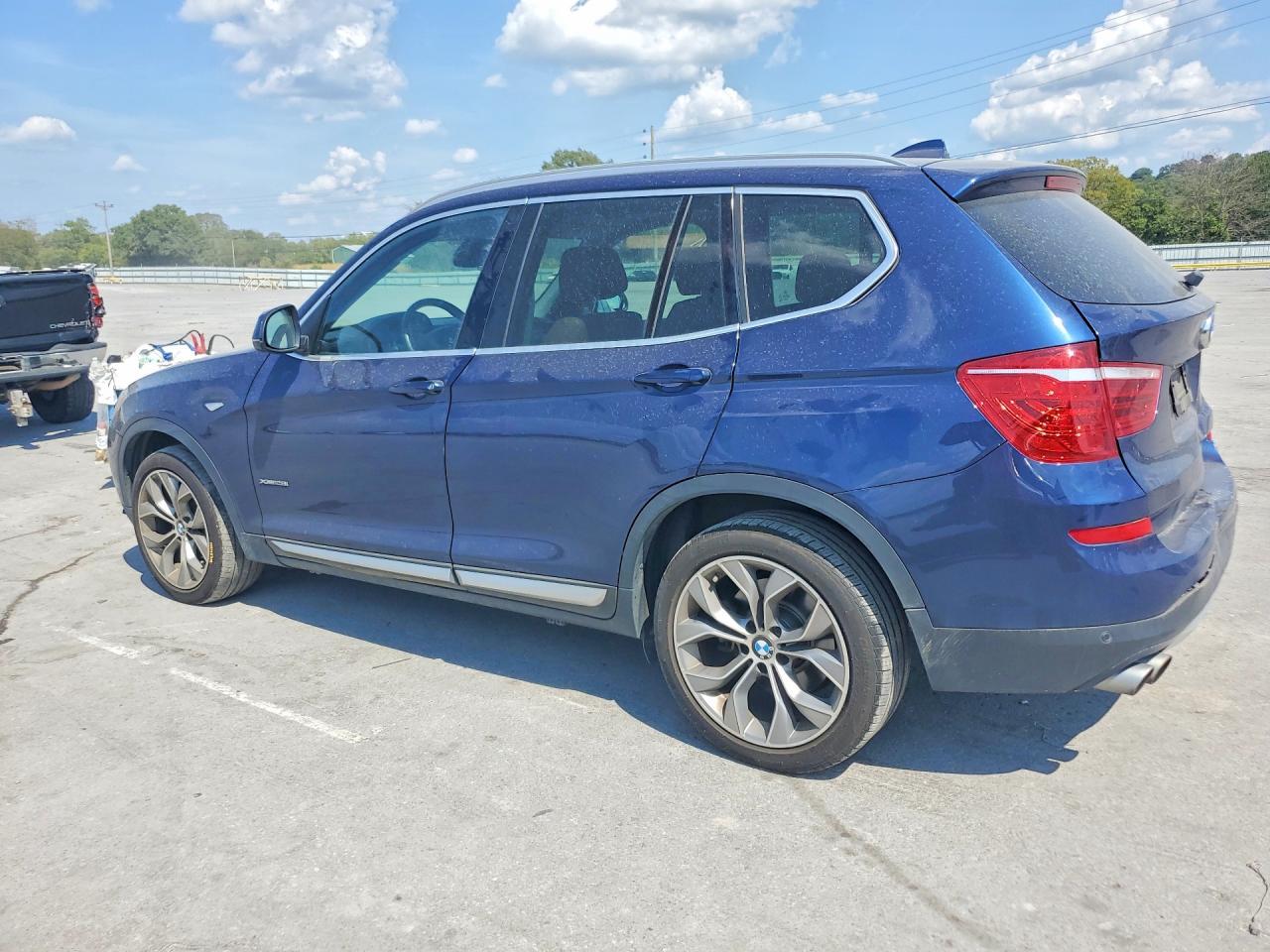 2016 BMW X3 xDrive28I - zdjęcie 2
