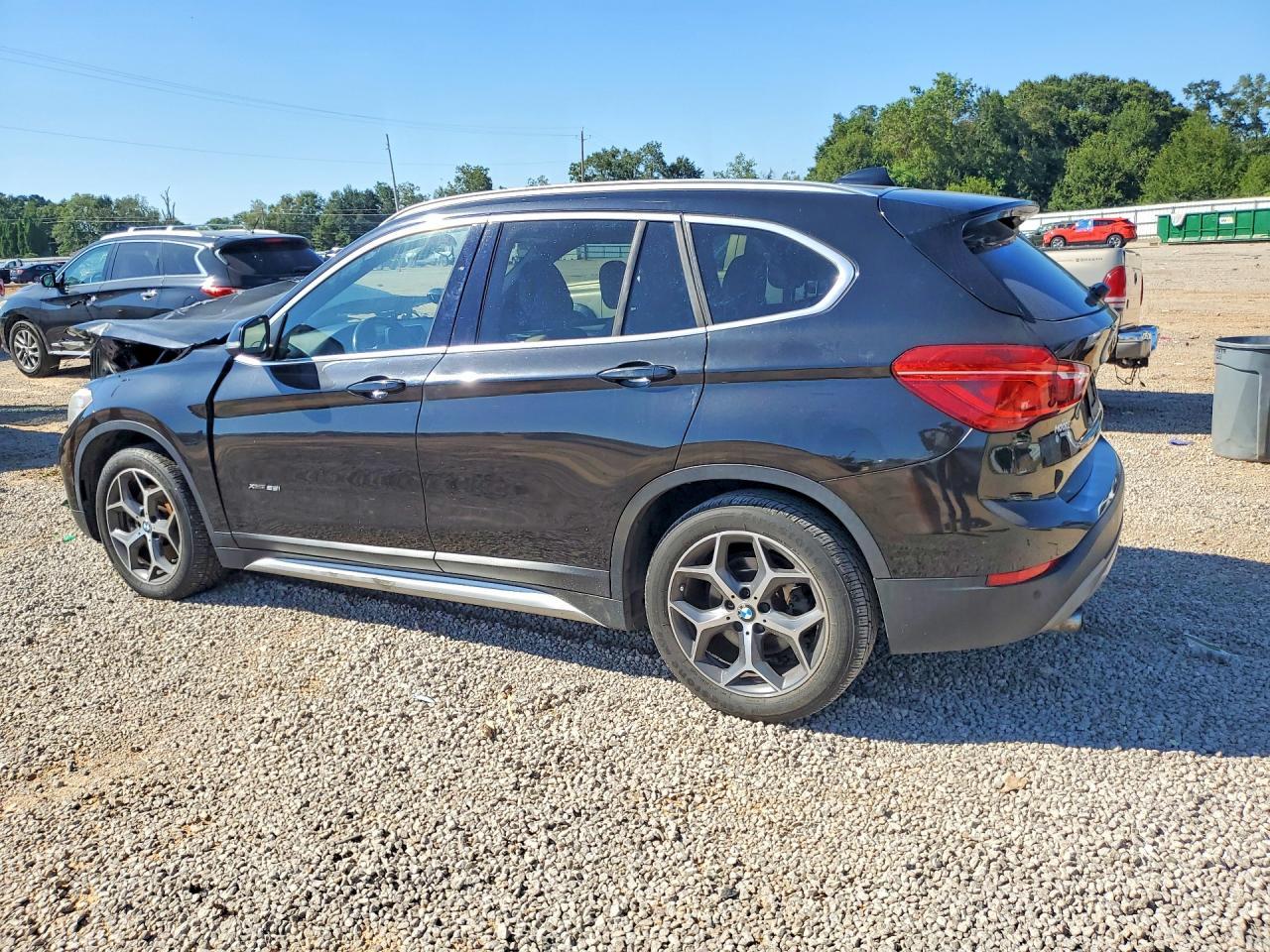2018 BMW X1 xDrive28I - zdjęcie 2