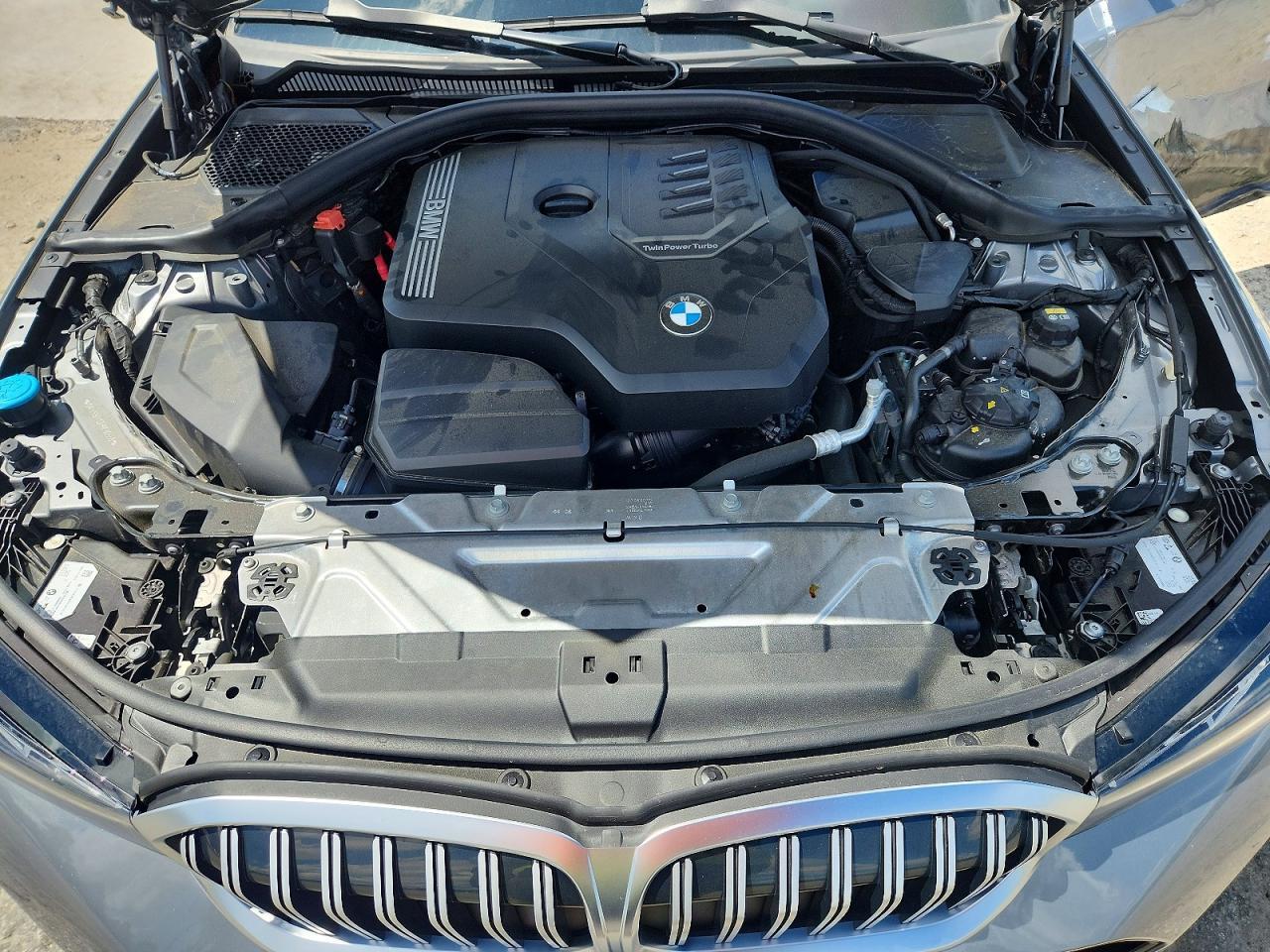 2023 BMW 330I - zdjęcie 11