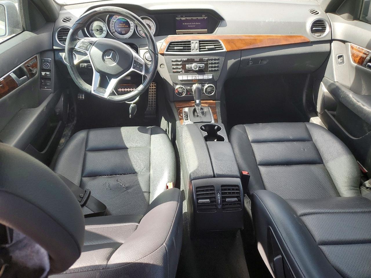 2014 Mercedes-Benz C 250 - zdjęcie 8