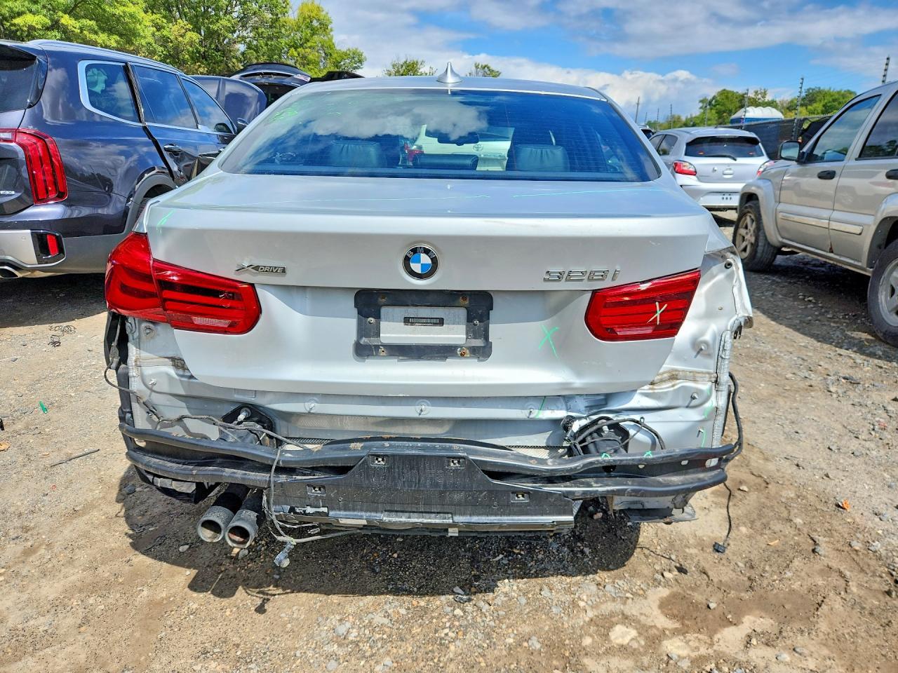 2016 BMW Seria 3 328i - zdjęcie 6