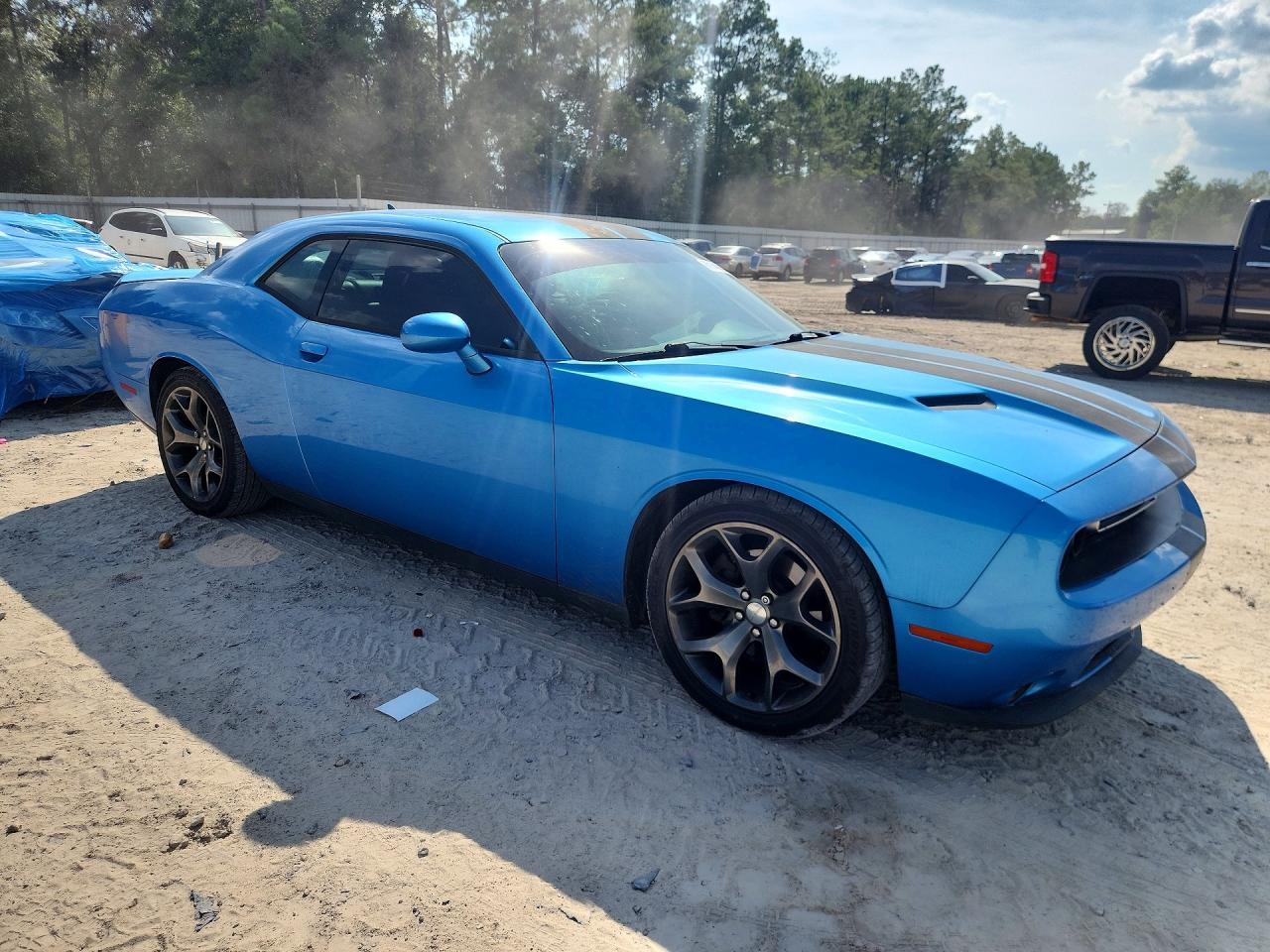 2016 Dodge Challenger Sxt - zdjęcie 4