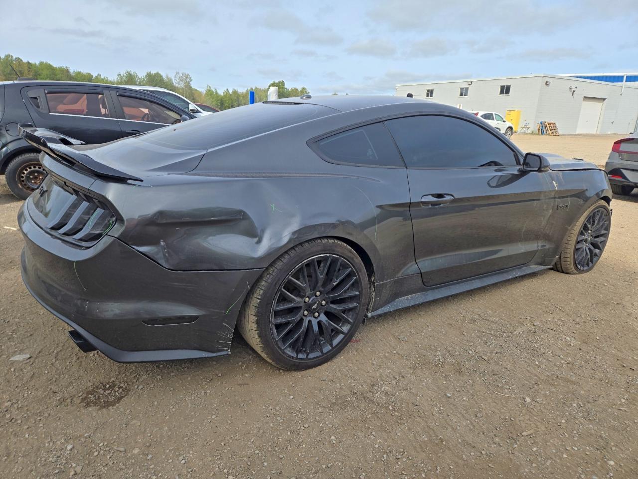2016 Ford Mustang Gt - zdjęcie 3