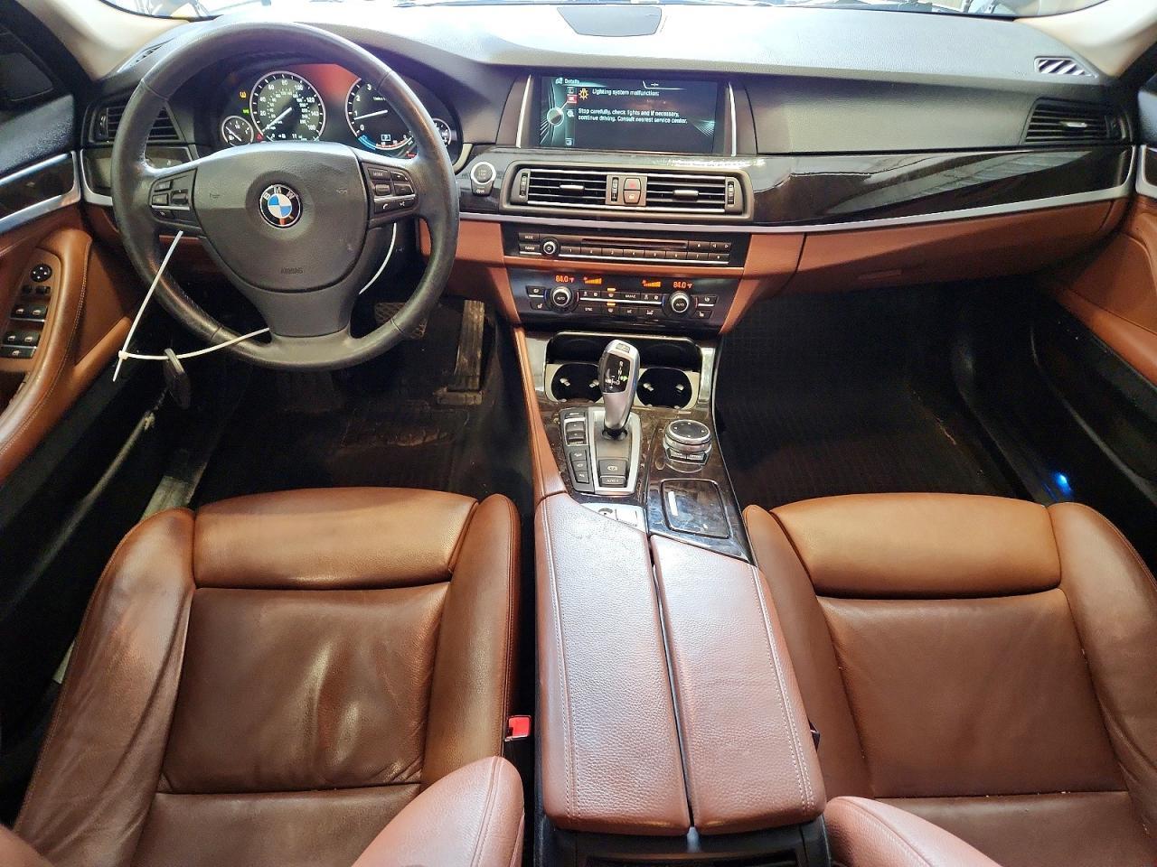 2014 BMW Seria 5 535i - zdjęcie 8