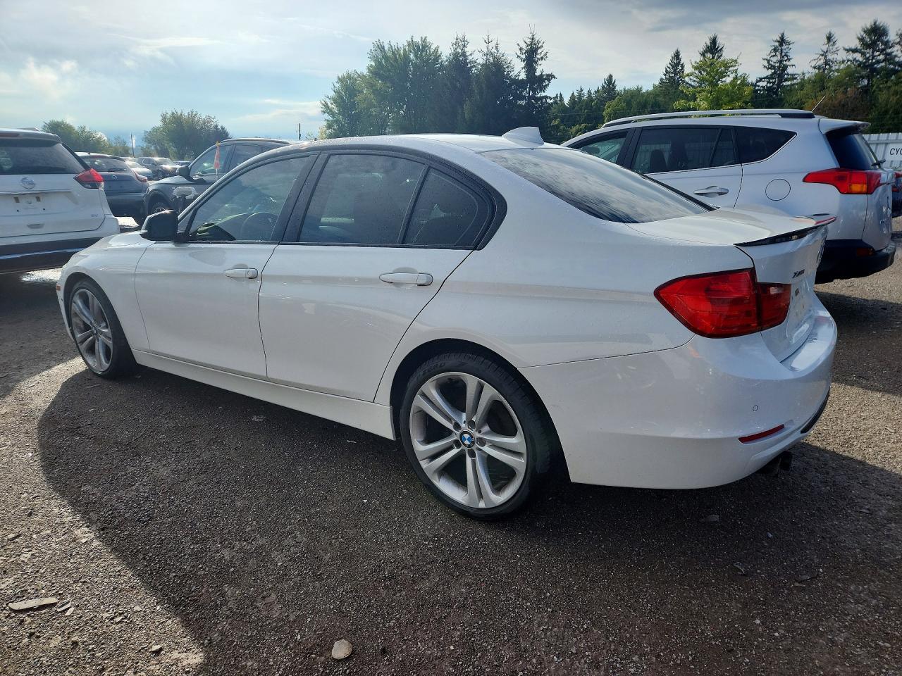 2014 BMW 328 Xi - zdjęcie 2