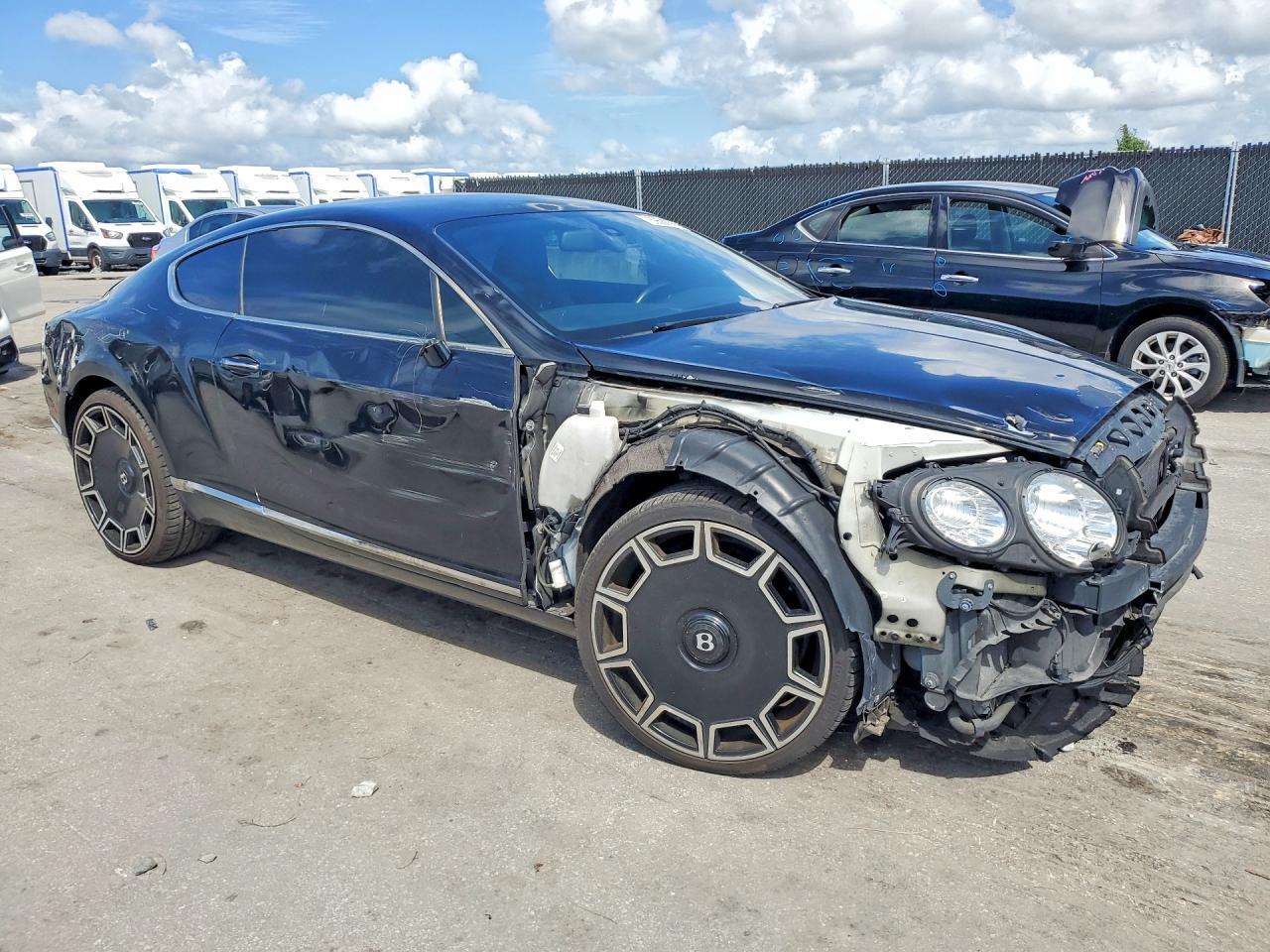 2013 Bentley Continental Gt V8 - zdjęcie 4