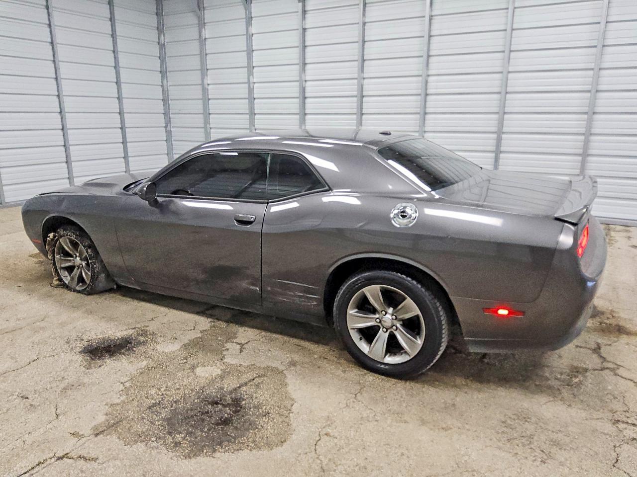 2019 Dodge Challenger Sxt - zdjęcie 2