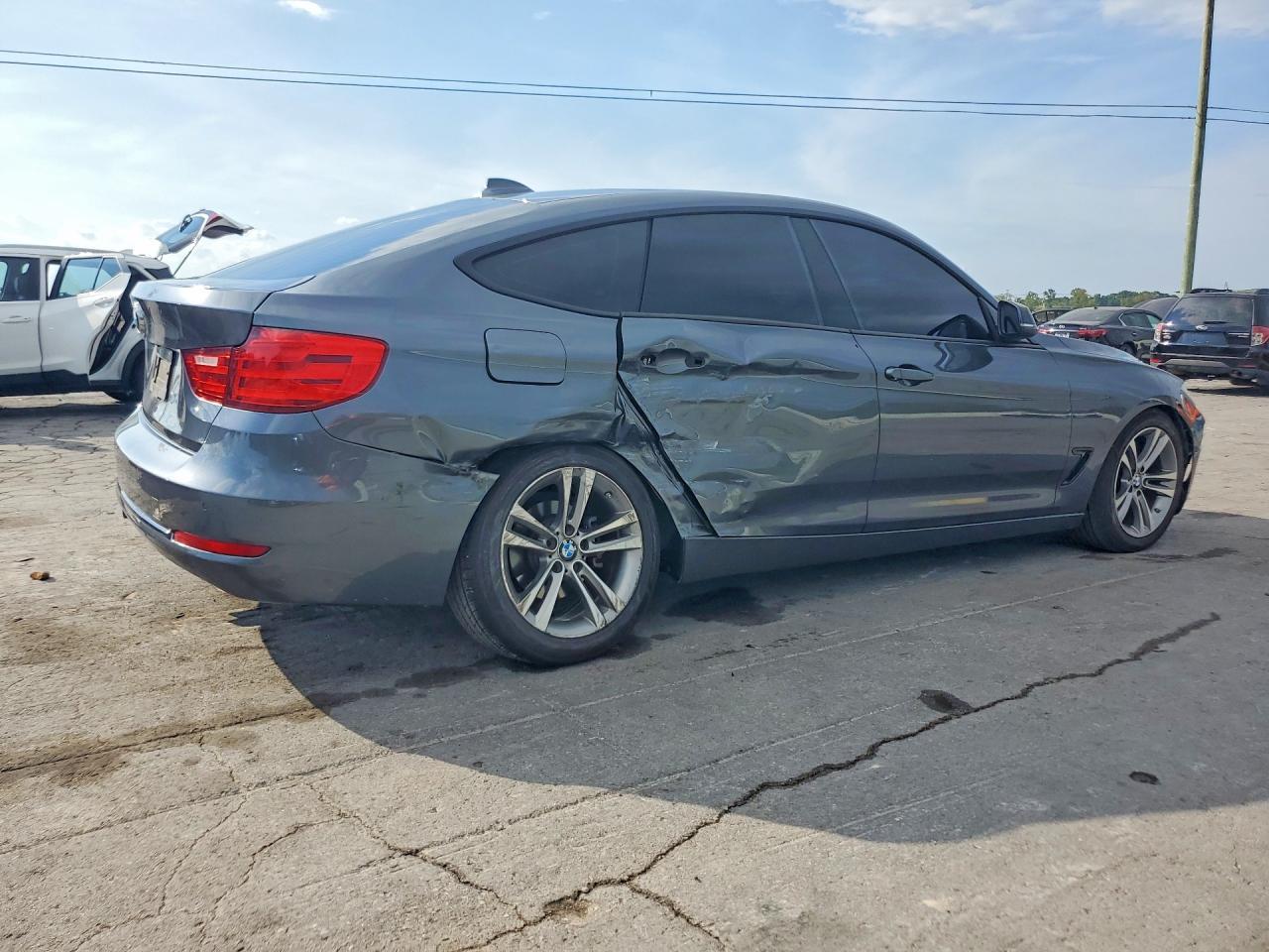 2015 BMW Seria 3 328i - zdjęcie 3