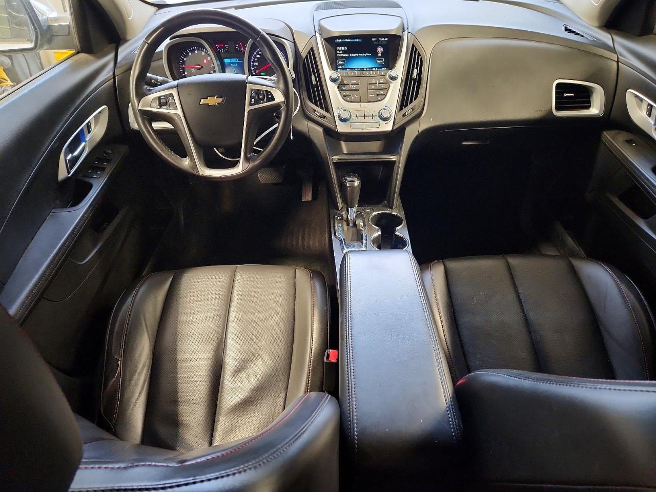 2017 Chevrolet Equinox Premier - zdjęcie 8