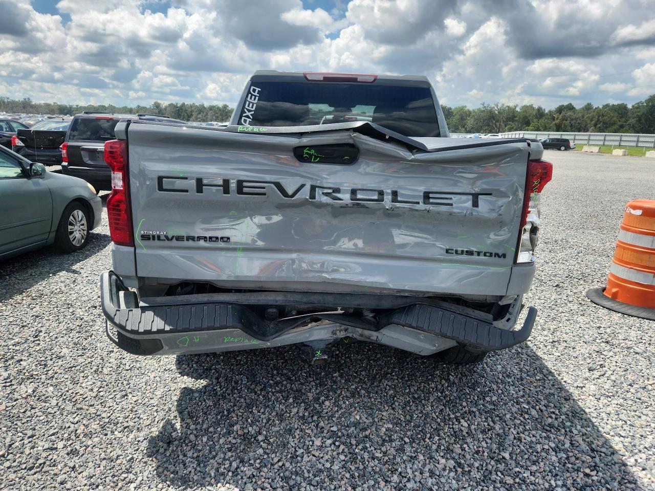 2024 Chevrolet Silverado C1500 Custom - zdjęcie 6