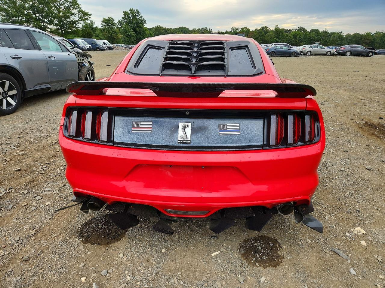 2015 Ford Mustang - zdjęcie 6