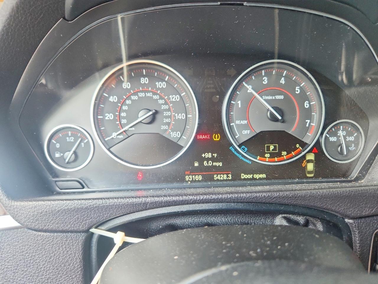 2016 BMW Seria 3 340i - zdjęcie 9