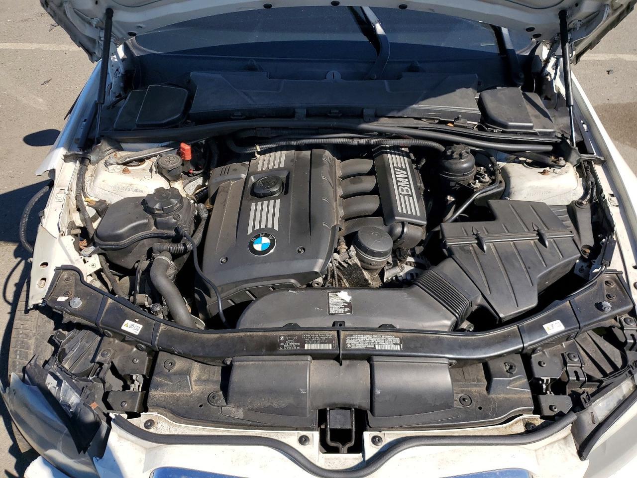 2013 BMW Seria 3 Coupe 328i - zdjęcie 11