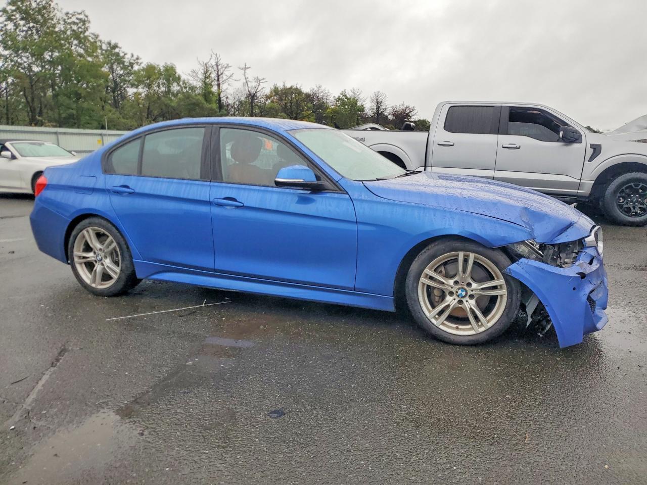 2015 BMW 328 I - zdjęcie 4