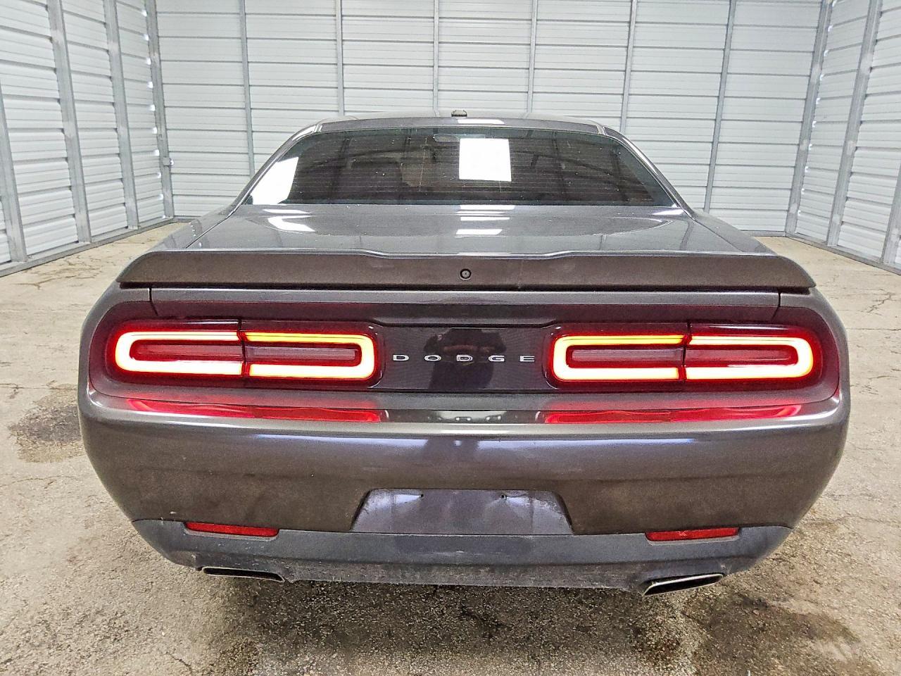 2019 Dodge Challenger Sxt - zdjęcie 6