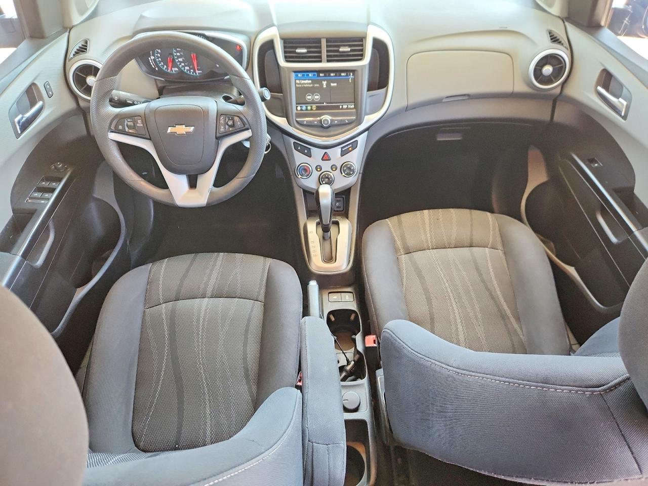 2019 Chevrolet Sonic Lt - zdjęcie 8