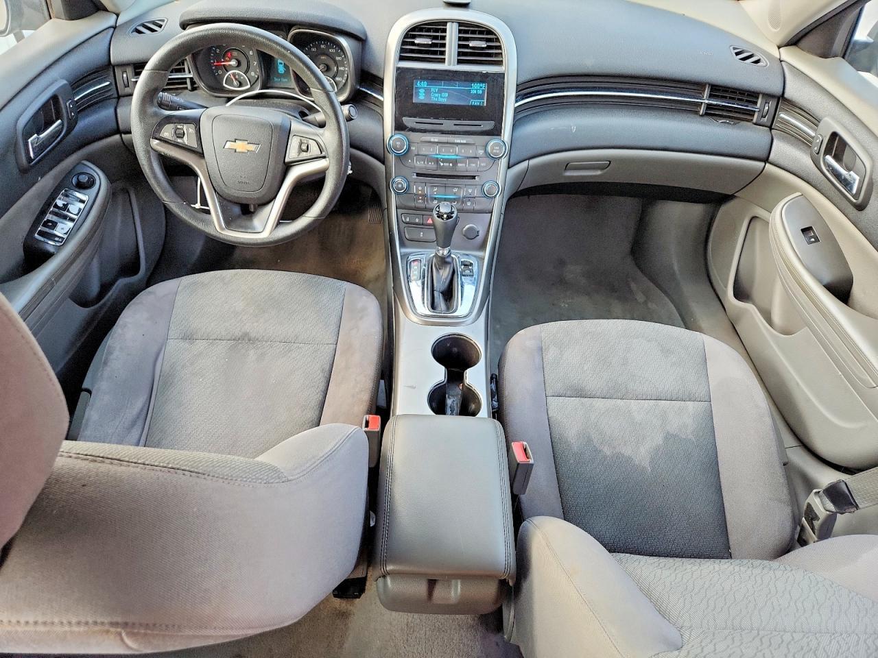 2013 Chevrolet Malibu Ls - zdjęcie 8