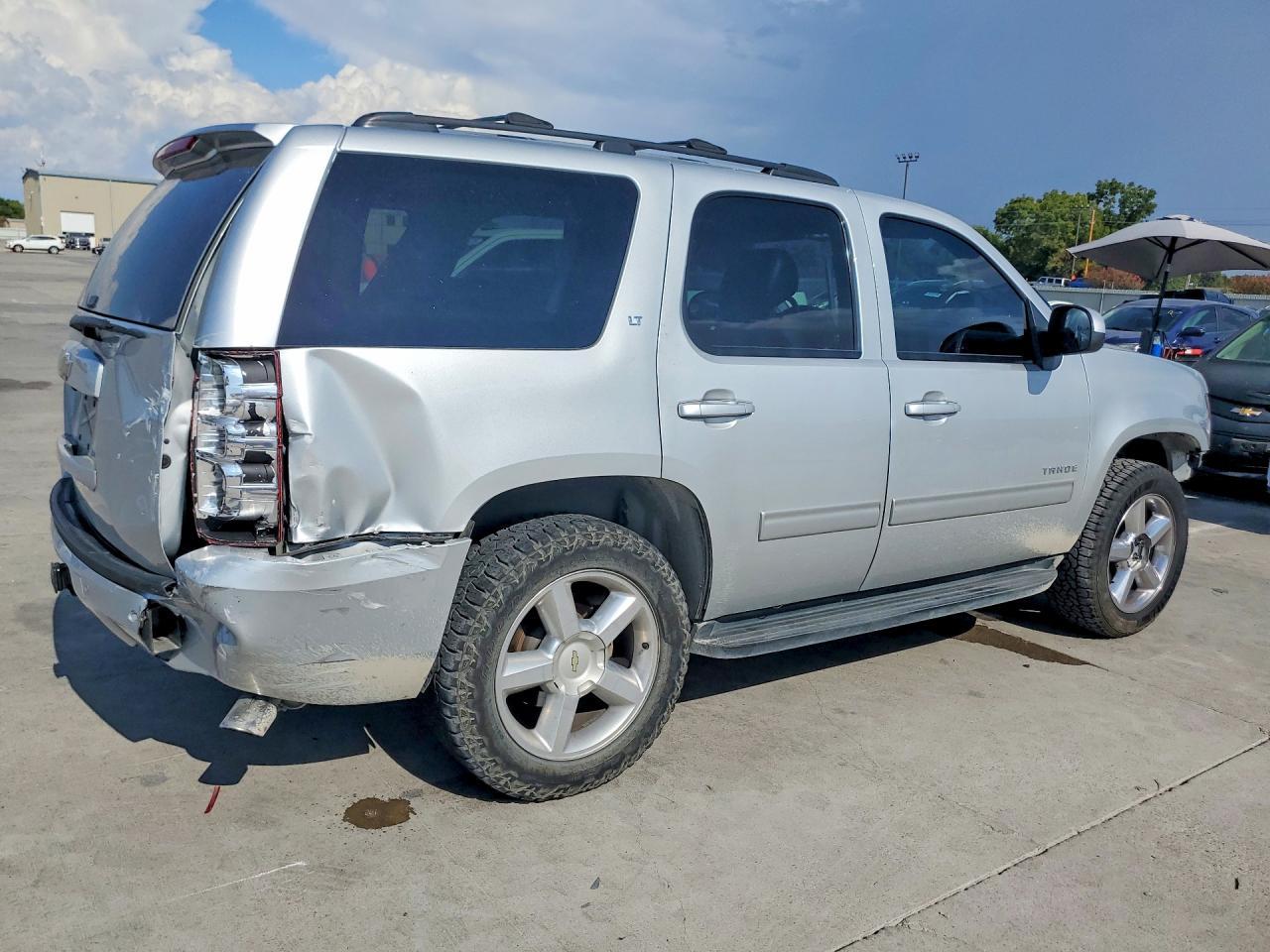 2013 Chevrolet Tahoe C1500 Lt - zdjęcie 3